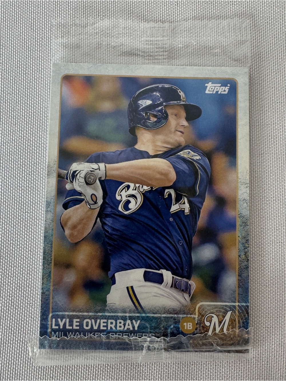 Sealed Topps 2015 MLB Baseball card 4-5 pice pack sealed